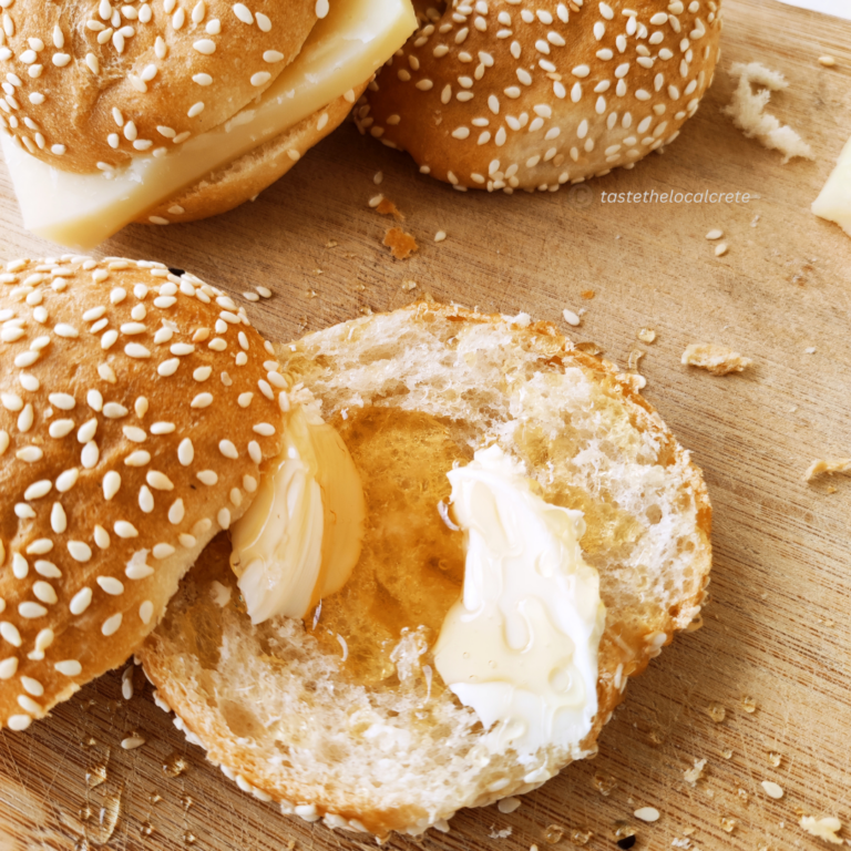 Kalitsounia: The Popular Sweet Cretan Delicacy