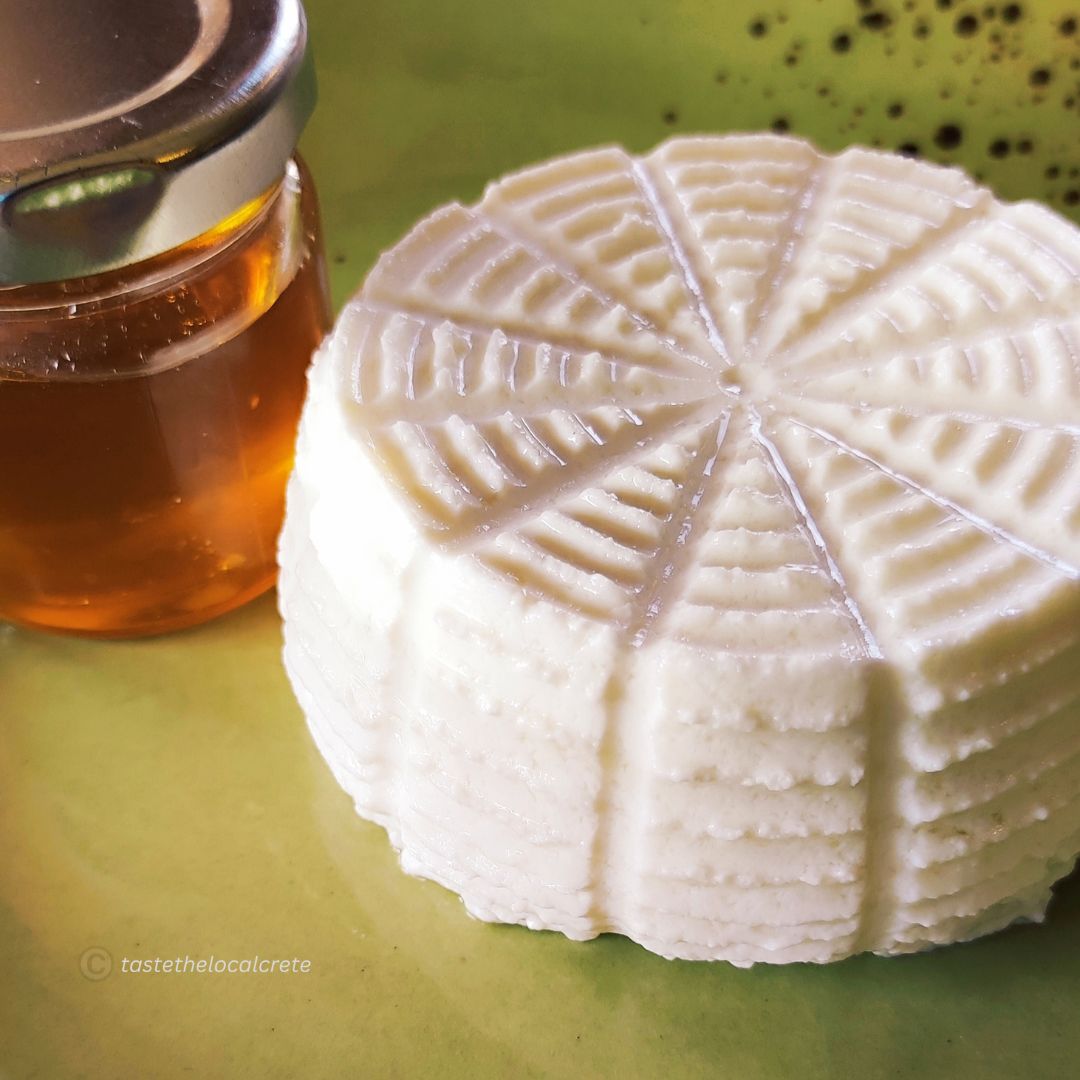 Top Greek Desserts to Taste in Crete